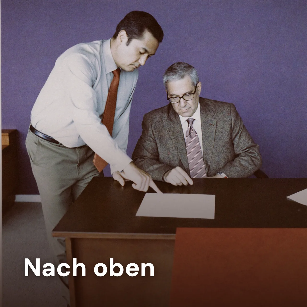 Nach oben